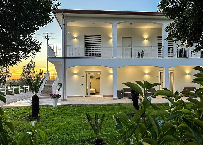 Tenuta57 - Nuovissimo B&B - Immerso Nella Tranquillita - Pochi Minuti Dal Mare Di Terracina - Private Parking - Free Wi-Fi