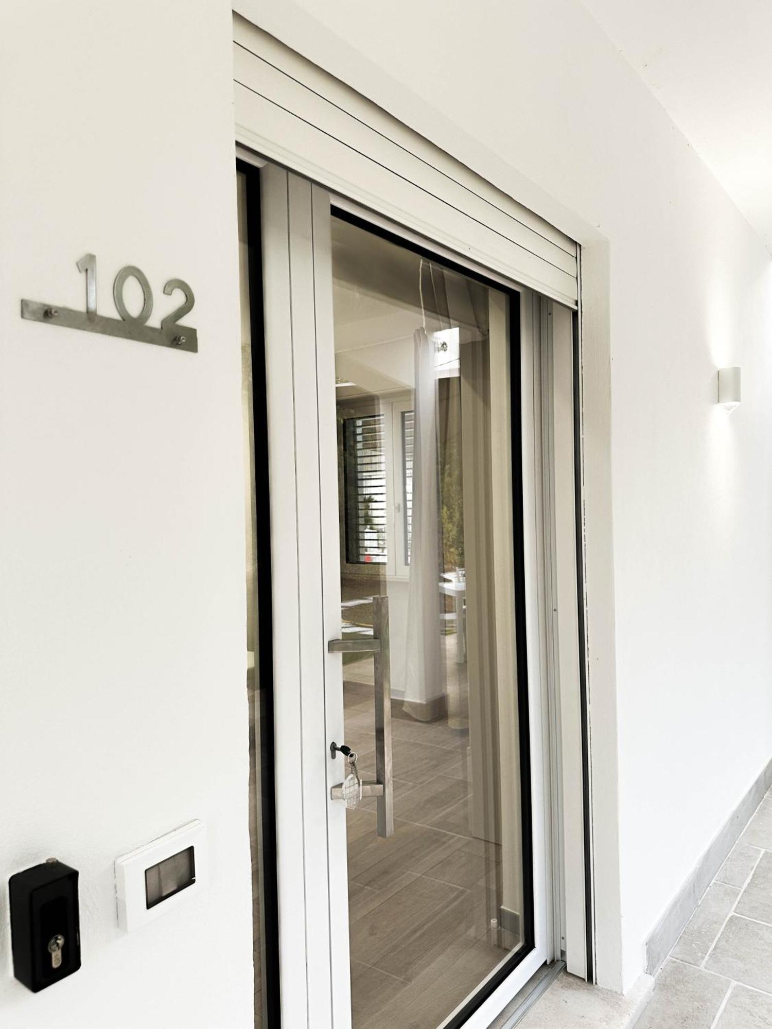 Tenuta57 - Nuovissimo - Immerso Nella Tranquillita - Pochi Minuti Dal Mare Di - Private Parking - Free Wi-fi Apartment
