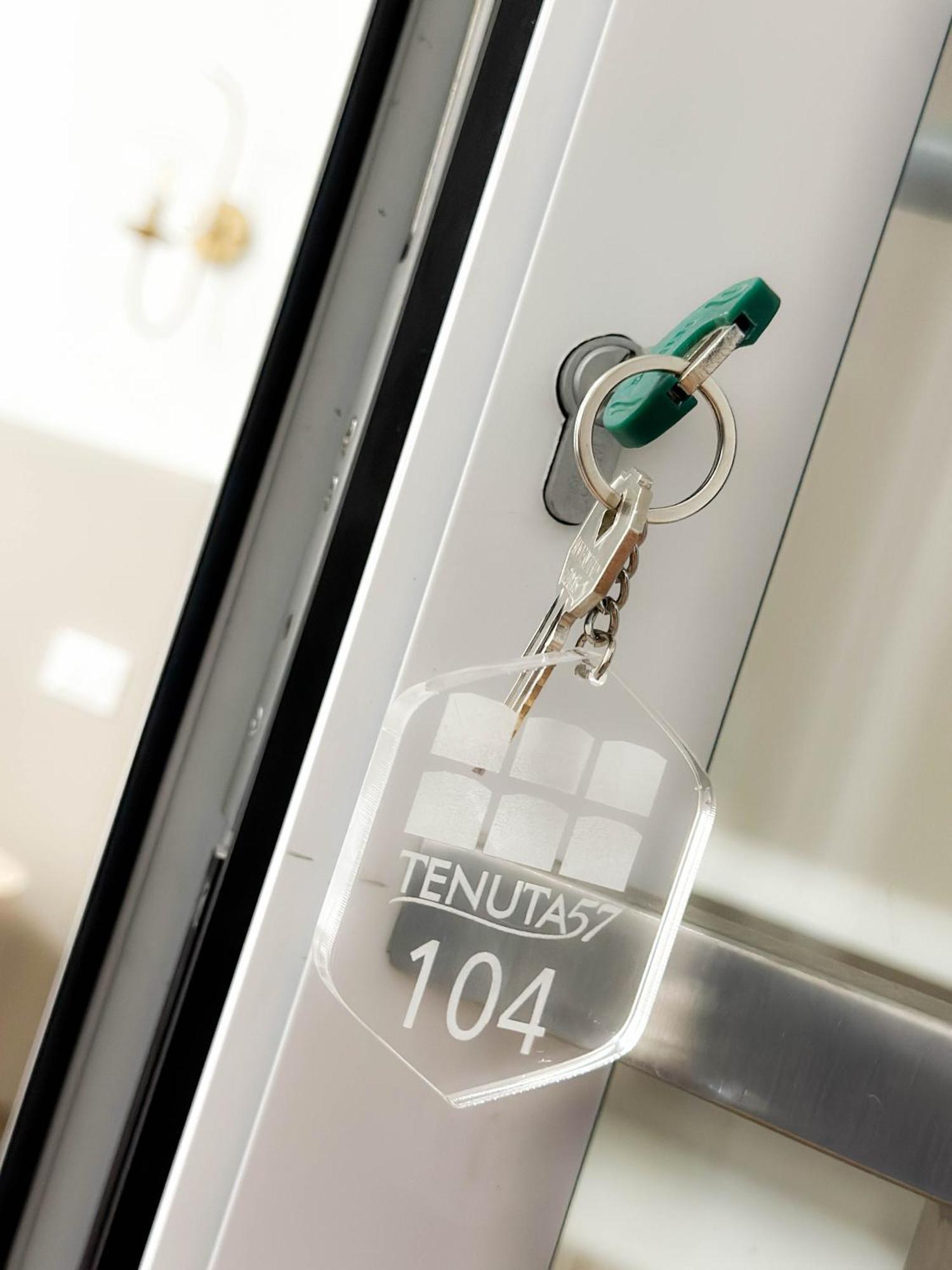 Tenuta57 - Nuovissimo - Immerso Nella Tranquillita - Pochi Minuti Dal Mare Di - Private Parking - Free Wi-fi Apartment