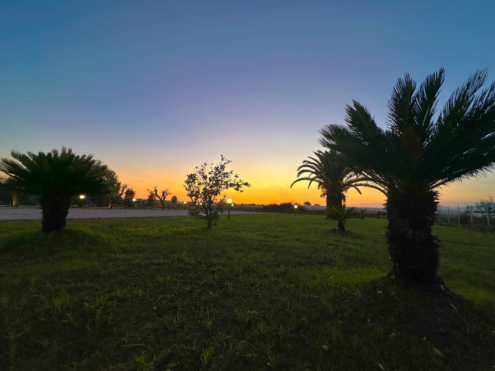 Tenuta57 - Nuovissimo - Immerso Nella Tranquillita - Pochi Minuti Dal Mare Di - Private Parking - Free Wi-fi *